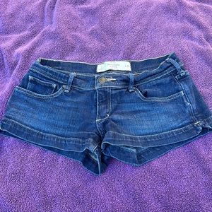 Juniors Abercrombie shorts